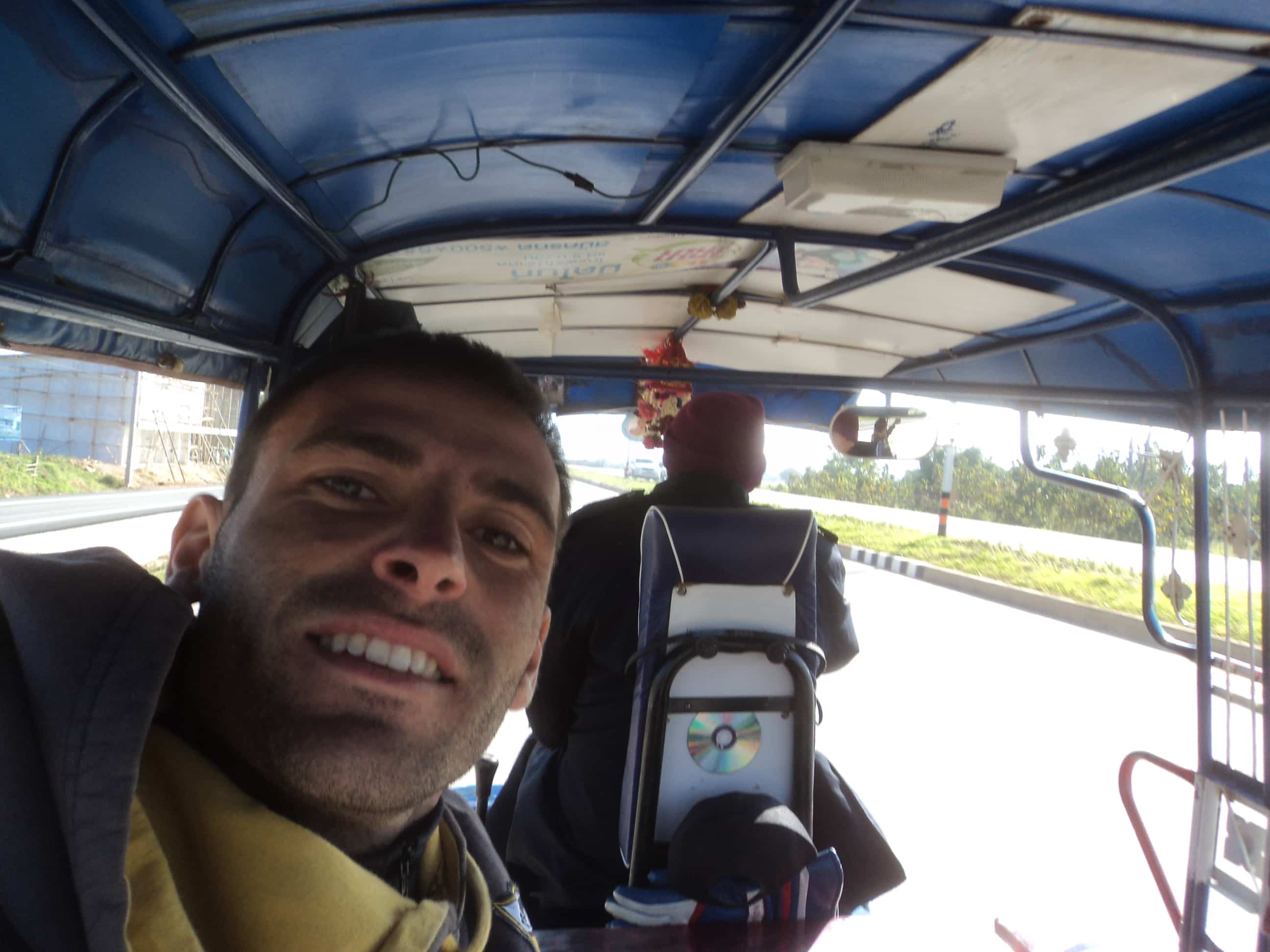 8 Tourist Traps to Avoid in Thailand And How To Avoid Them, Travel Thailand in a low budget.