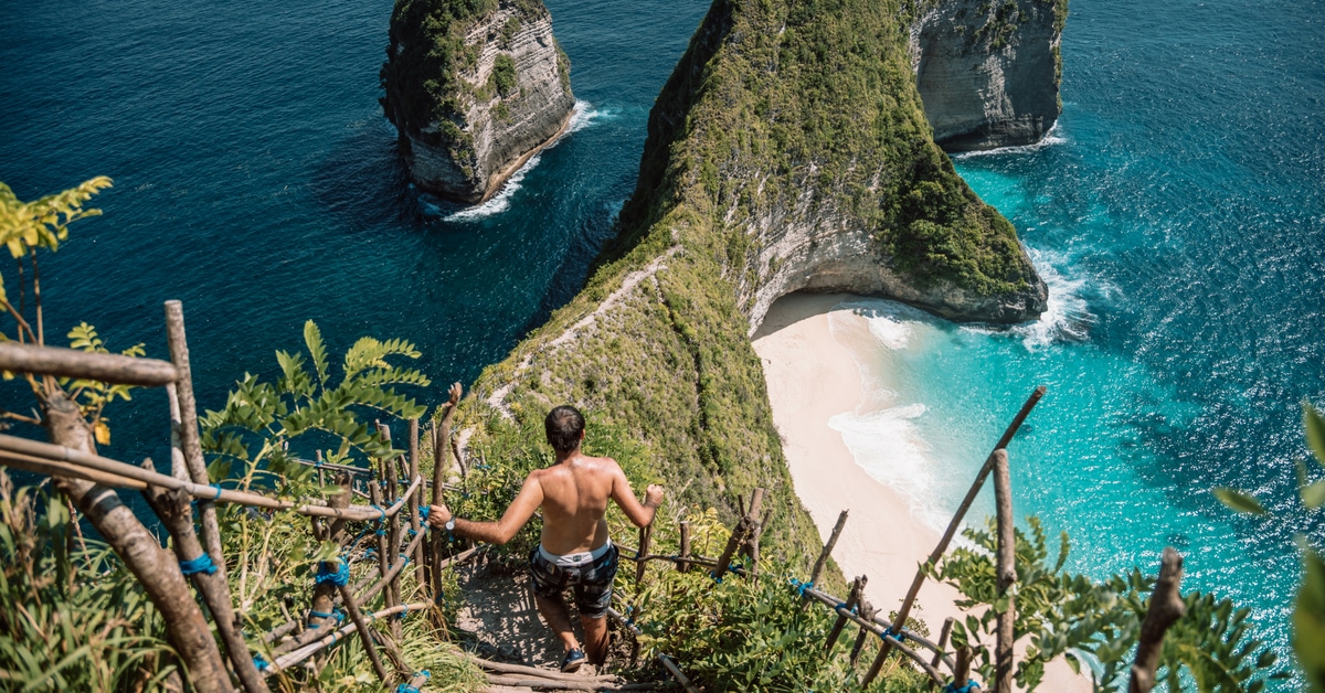 How to get from Lombok to Nusa Penida By Ferry, Lombok to Nusa Penida, cheapest way from Lombok to Nusa Penida, best way from Lombok to Nusa Penida, ferry from Lombok to Nusa Penida, ferry schedule from Lombok to Nusa Penida, ferry fare from Lombok to Nusa Penida, Lombok to nusa penida ferry,