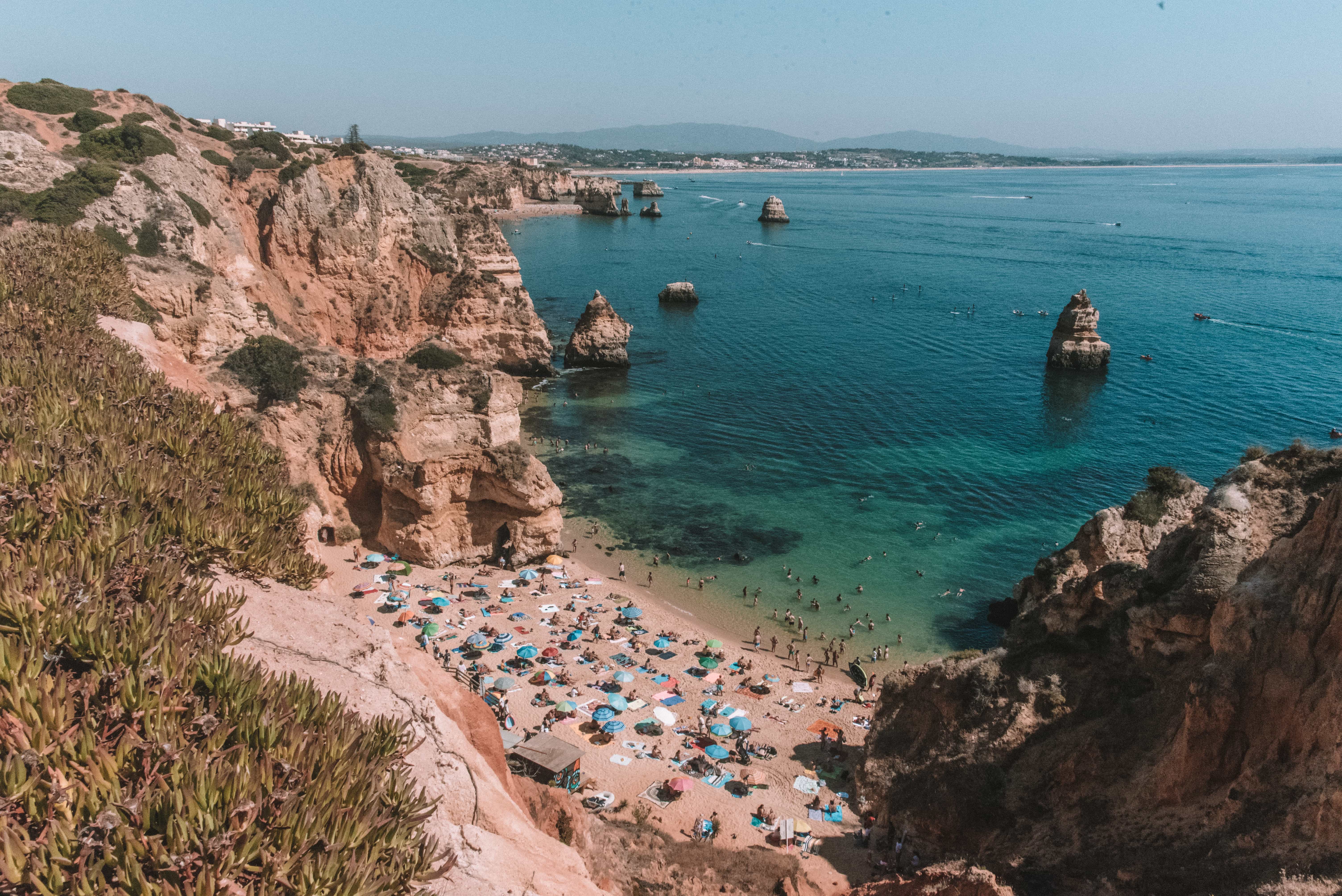 13 Most Popular Tourist Traps in Portugal And How To Avoid Them, What Made Portugal the Most Popular Tourist Destination: Key Attractions and Unique Experiences, Best Things to do in Algarve and Places to visit in Algarve