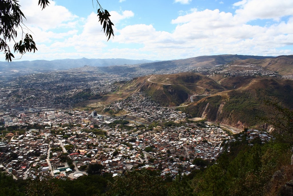 Budget travel in Honduras