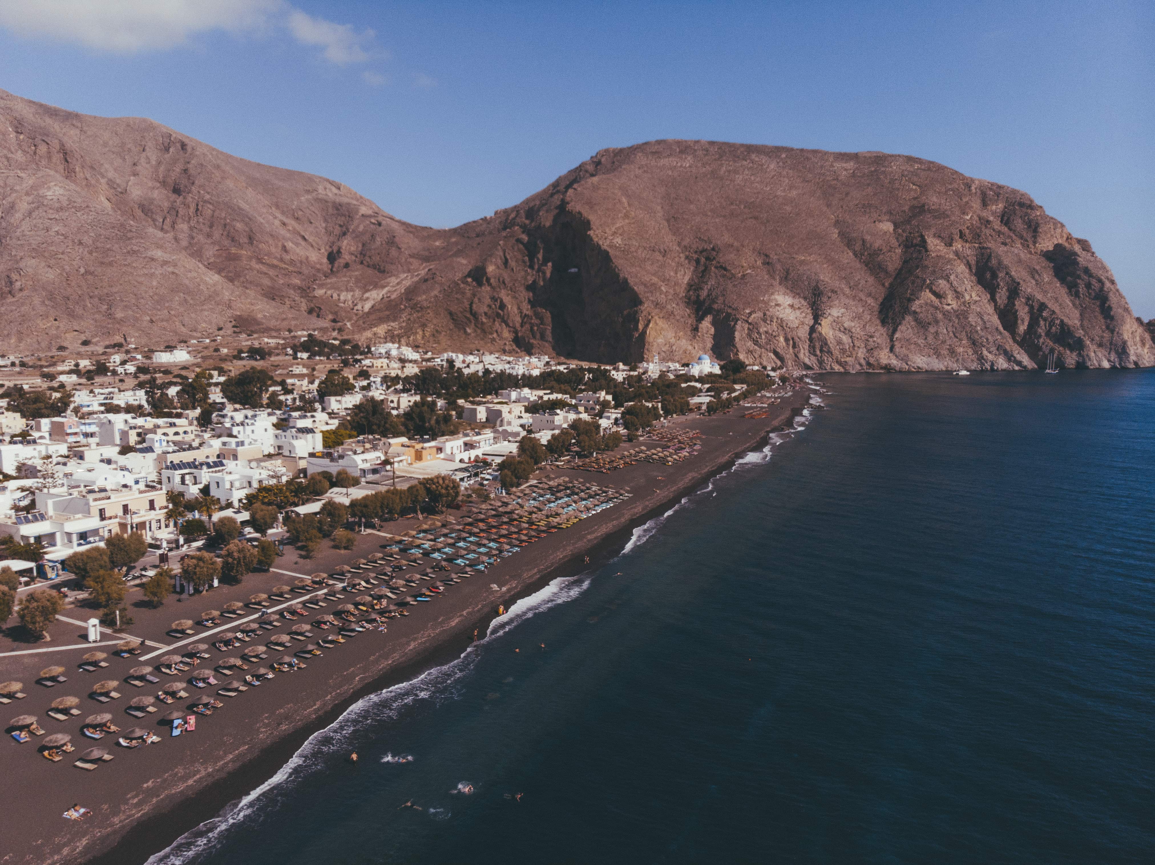 top instagrammable places in greece perissa beach
