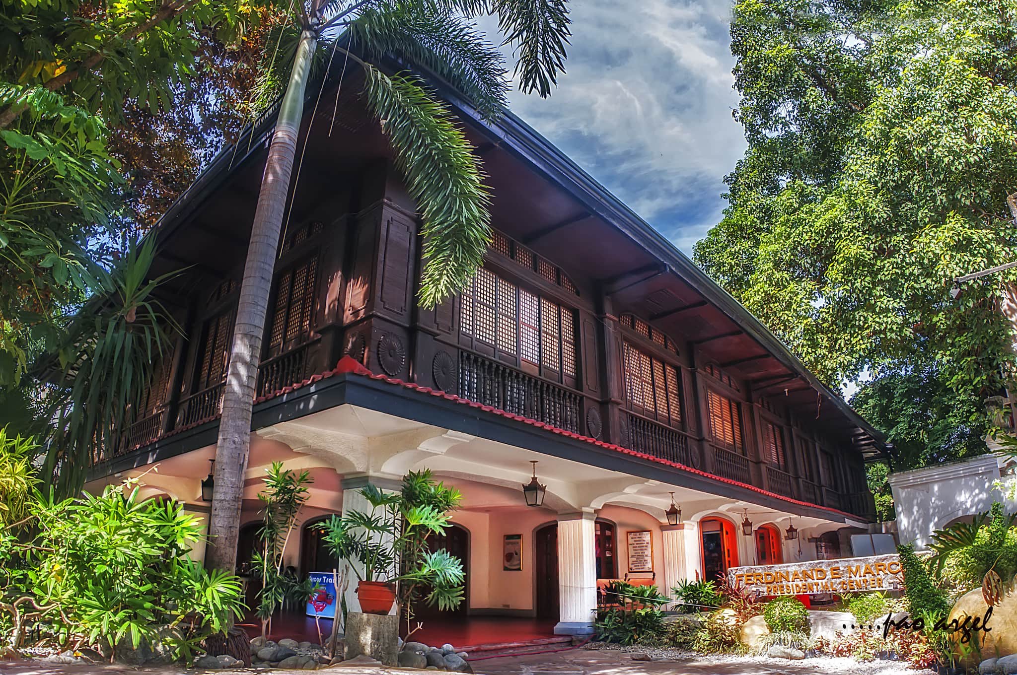 Ilocos Norte tourist spots, Marcos Museum and mausoleum