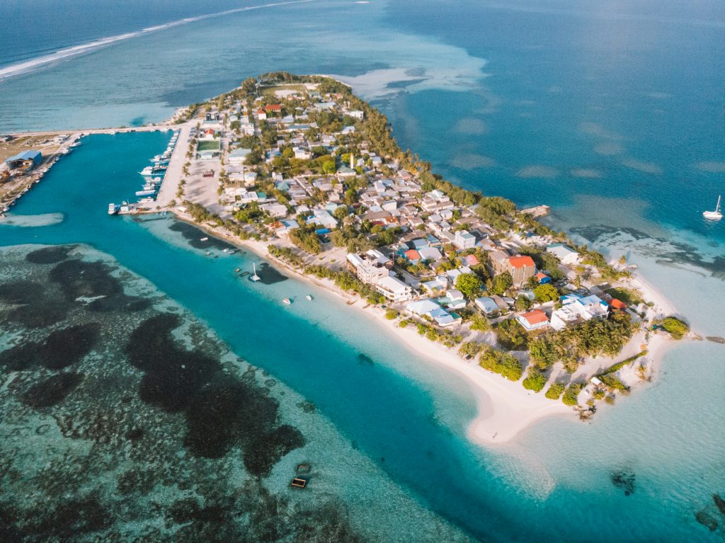 Dhiffushi Maldives Travel Guide 17 1024x767 1