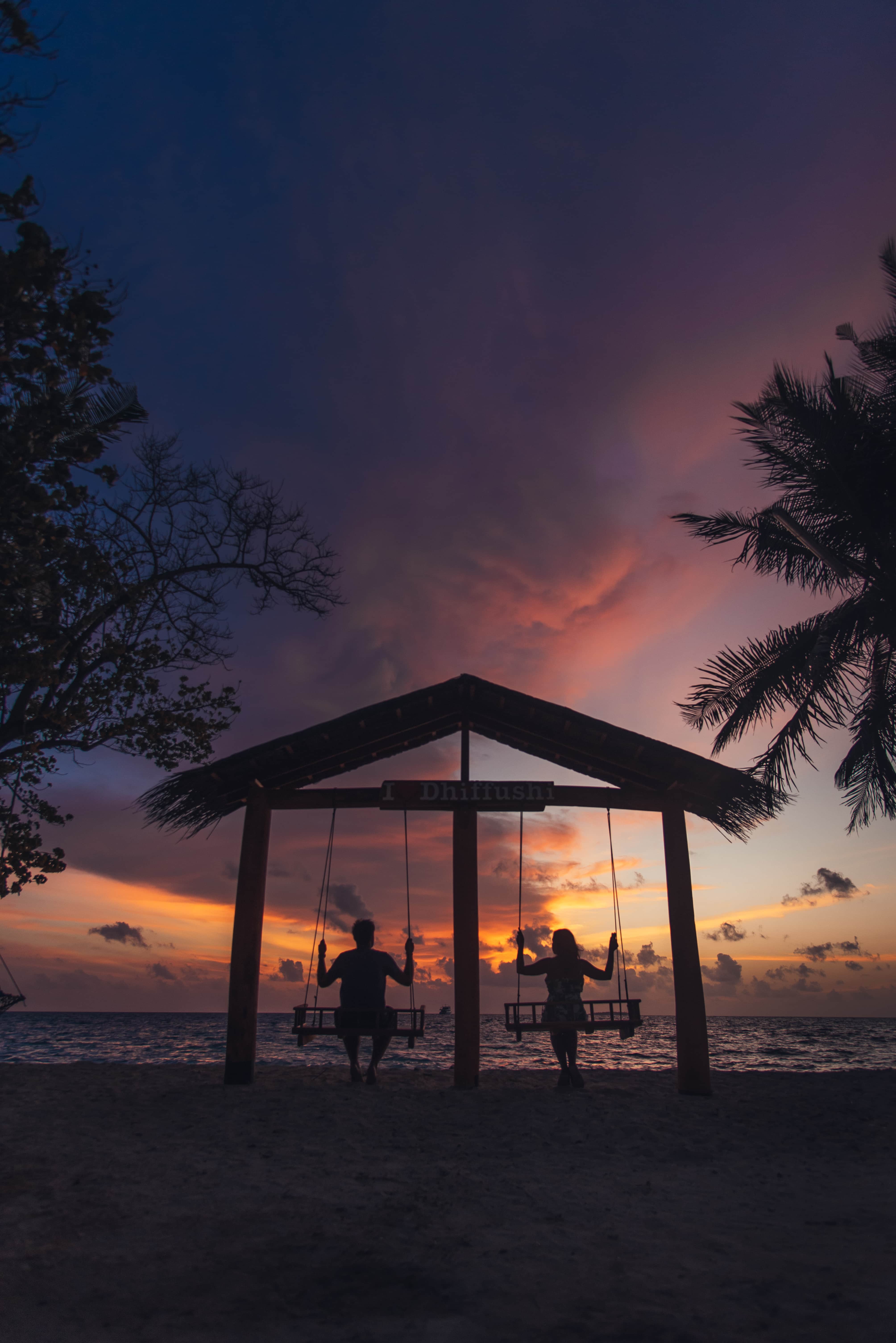 local islands in Maldives, Dhiffushi island, Dhiffushi travel guide, things to do in Dhiffushi, Dhifushi Island, sunsets in Dhiffushi Island