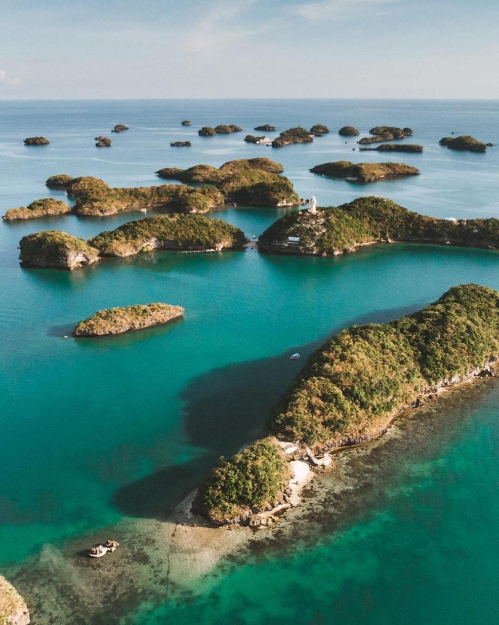 How to get from Manila to Hundred Islands, Pangasinan tourist spots