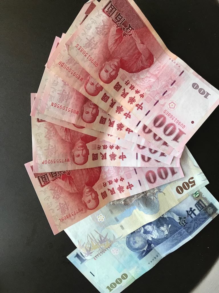 Things to know before visiting Taiwan, Cash in Taiwan, Taiwan Travel Tips And Things to Know Before Visiting Taiwan