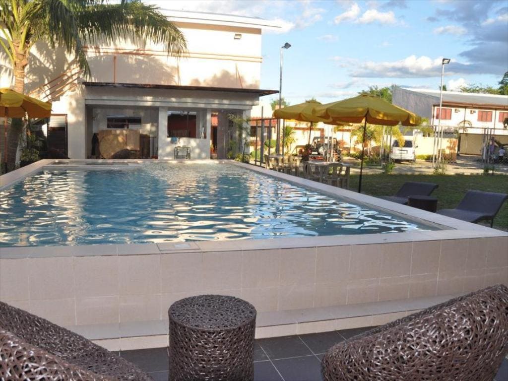 Hotel Carmelita, hotels in tuguegarao, tuguegarao hotels