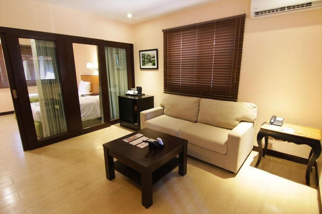 Island Cove Hotel And Leisure Park, resorts in cavite, affordable resorts in cavite, beach resort in cavite, cavite resorts, cavite beach resort