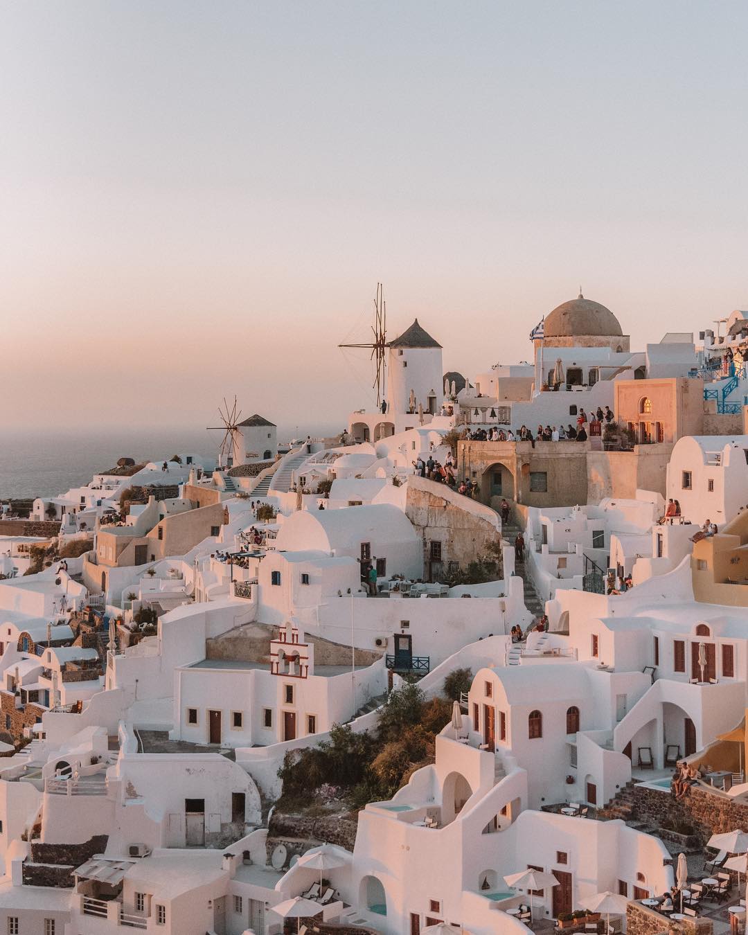 10 Best Destinations for Travel with Your Partner Right Now, 7 Tourist Traps to Avoid in Greek Islands And How To Avoid Them