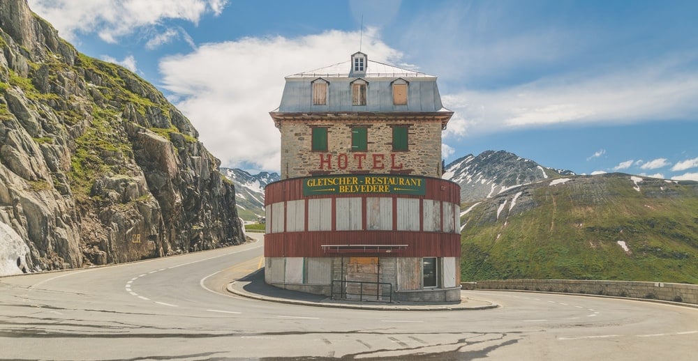 Parking your car in Switzerland, how to park in Switzerland