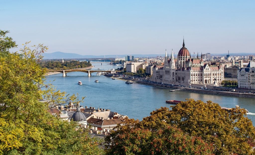 budapest airport to city, budapest airport to city centre, budapest airport transfer, budapest airport shuttle, budapest airport bus, budapest airport to city taxi, How To Get From Budapest Airport To City Center