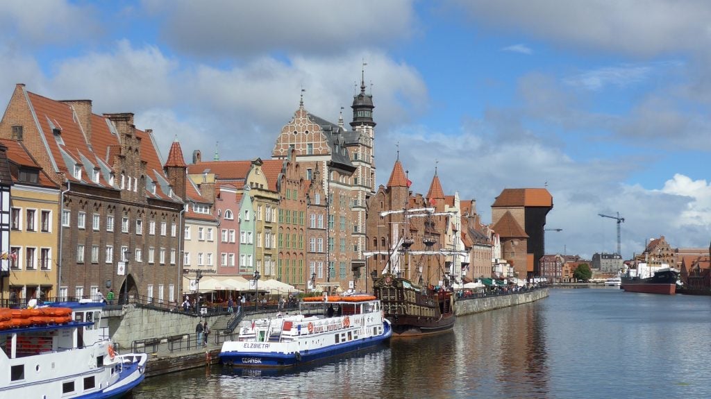 Gdansk Lech Walesa Airport, gdansk airport to city, How To Get From Gdansk Airport to City Center 