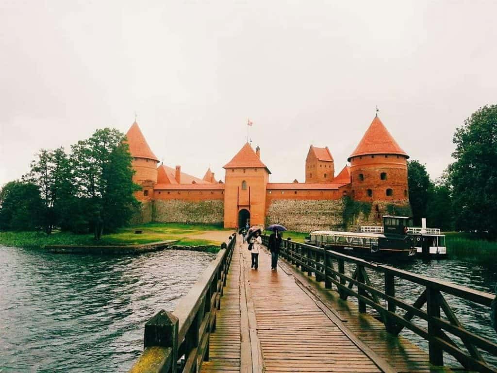 10 Incredible Beautiful Cheap Destinations in Europe - Best Tips For Budgeting in Europe, vilnius airport to city, vilnius airport to city center, How To Get From Vilnius Airport To City Center - All Possible Ways