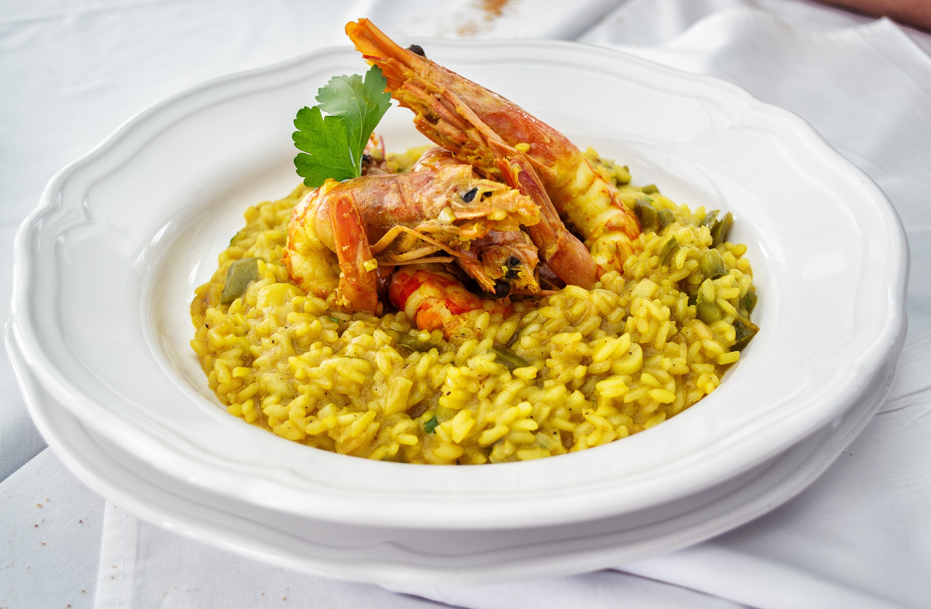 Italian Food Vs Mexican Food Which One is Better - The Best Recipes For You To Decide, Paella vs Risotto What is the Difference And Who Wins