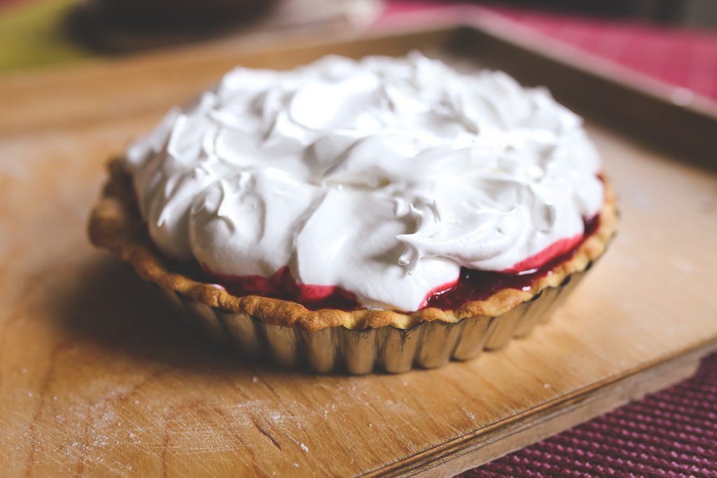 Swiss food, Switzerland food, Swiss cuisine, Swiss dishes, Switzerland traditional food, Swiss Meringue, Swiss dessert