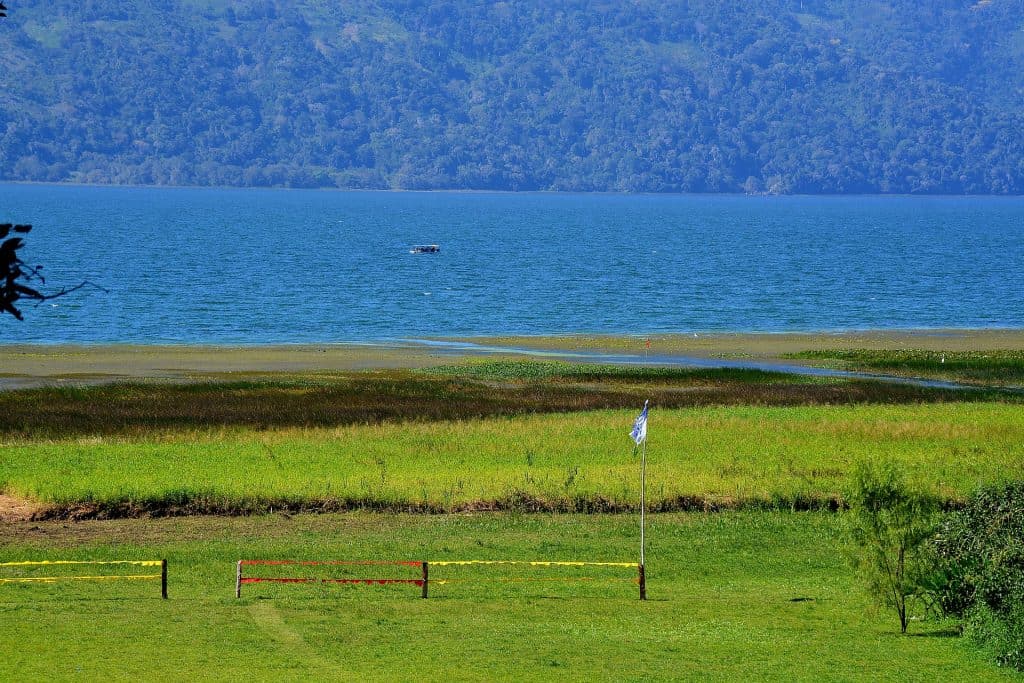 Honduras travel tips, things to know before visiting Honduras, facts about Honduras, Lago de Yojoa