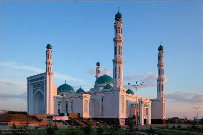 Kazakhstan travel tips, things to know before visiting Kazakhstan, facts about Kazakhstan, Karaganda