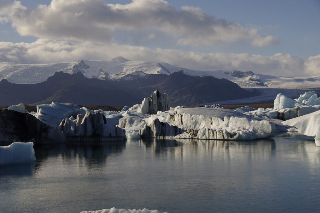 Iceland Travel Tips, things to know before visiting Iceland, facts about Iceland, Jökulsárlón Glacial Lagoon