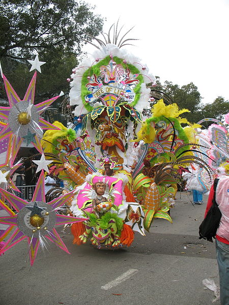 Bahamas Travel Tips, things to know before visiting Bahamas, facts about Bahamas, Junkanoo And Junkanoo Carnival