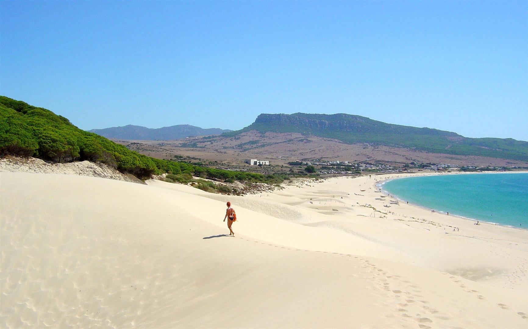 7 Best Beach Town Paradises In Spain, 6 Spanish Beaches That Look Like Caribbean Beaches, 7 Most Popular Beaches in Spain To Visit For Locals, 8 Best Beaches in Spain, 7 Most Popular Nude Beaches in Spain