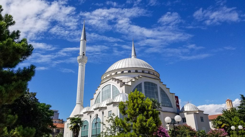 Albania Travel Tips, things to know before visiting Albania, facts about Albania, Shkoder