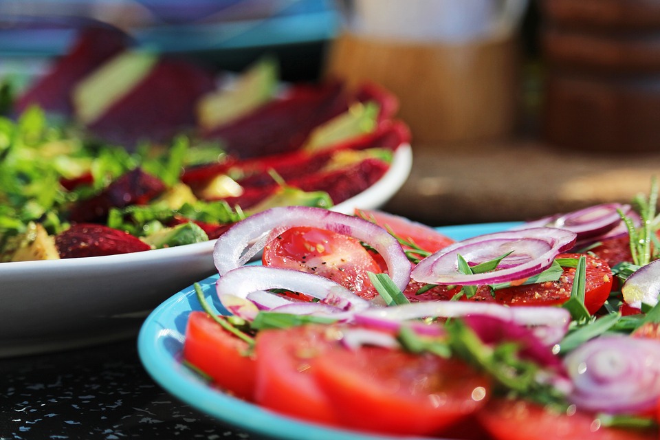 Salata de rosii