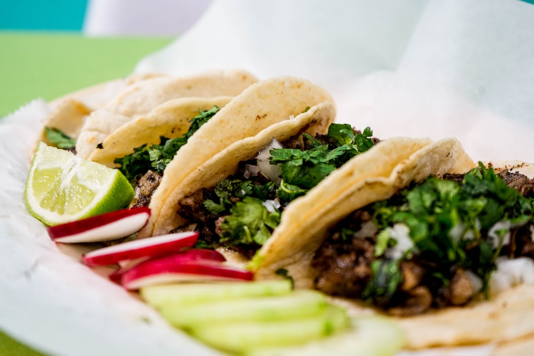 MEXICAN DISHES, FOOD IN MEXICO, MEXICAN CUISINE, MEXICAN FOODS, TACOS