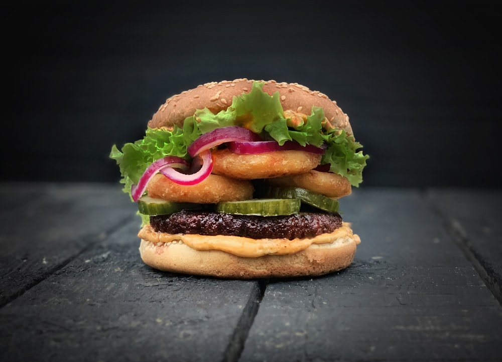 vegetarian in iceland, vegan food in iceland, iceland vegetarian dishes, Vegan Burger