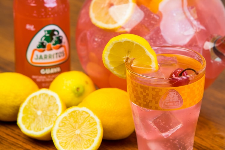 Mexican drinks, Non-alcoholic drinks in Mexico, Mexican beverages, Jarritos, Guava Soda