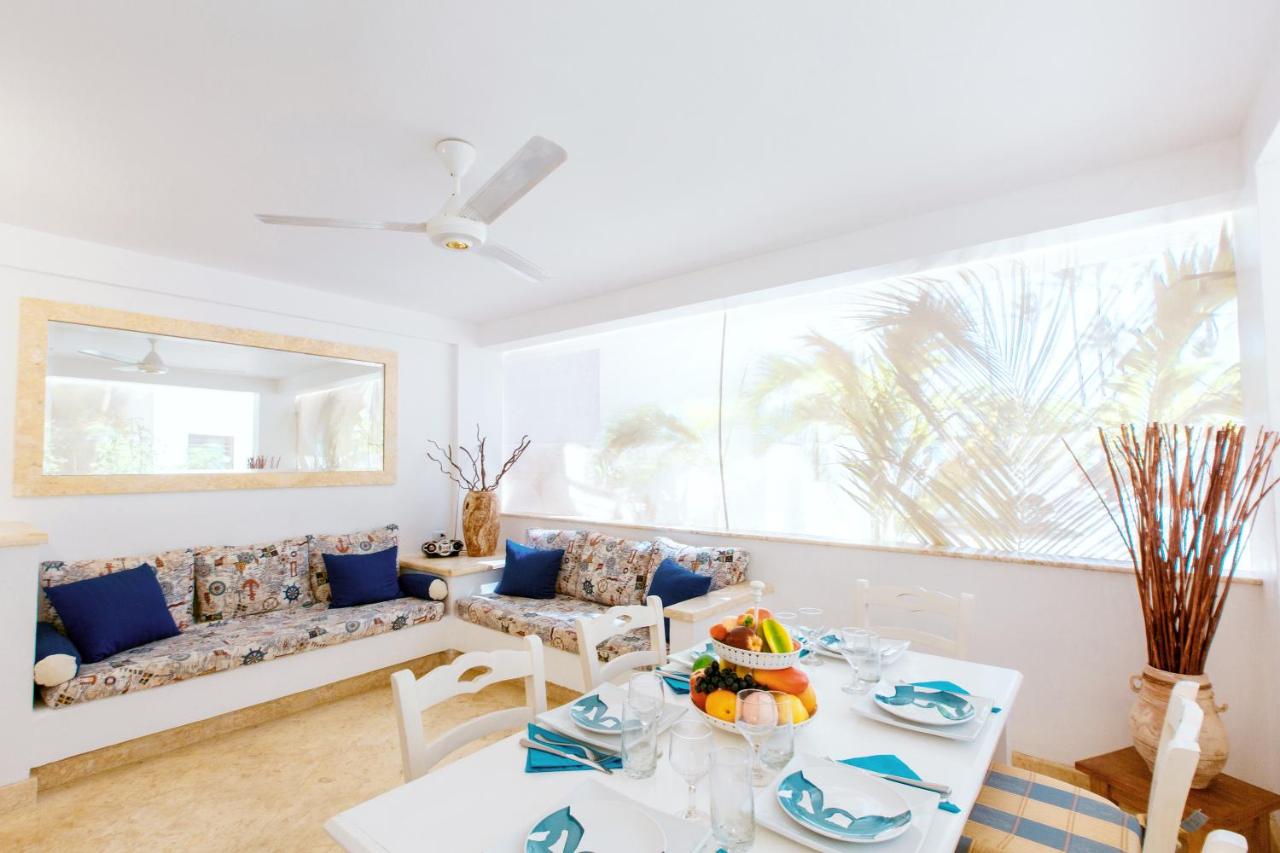 where to stay in punta cana, beach resorts in punta cana, aventura villas beach club and spa