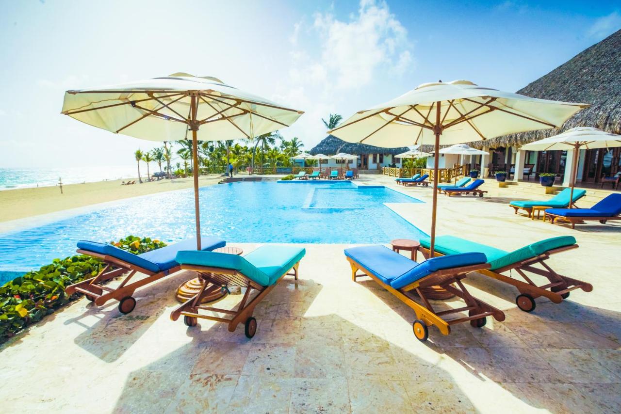 where to stay in punta cana, beach resorts in punta cana, cana roch condos cozy & beach club