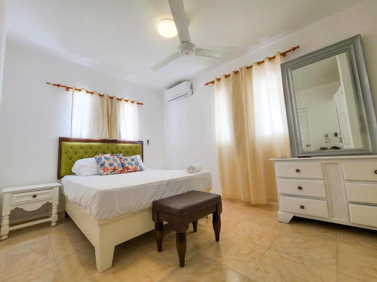 where to stay in punta cana, beach resorts in punta cana, residencial estrellita