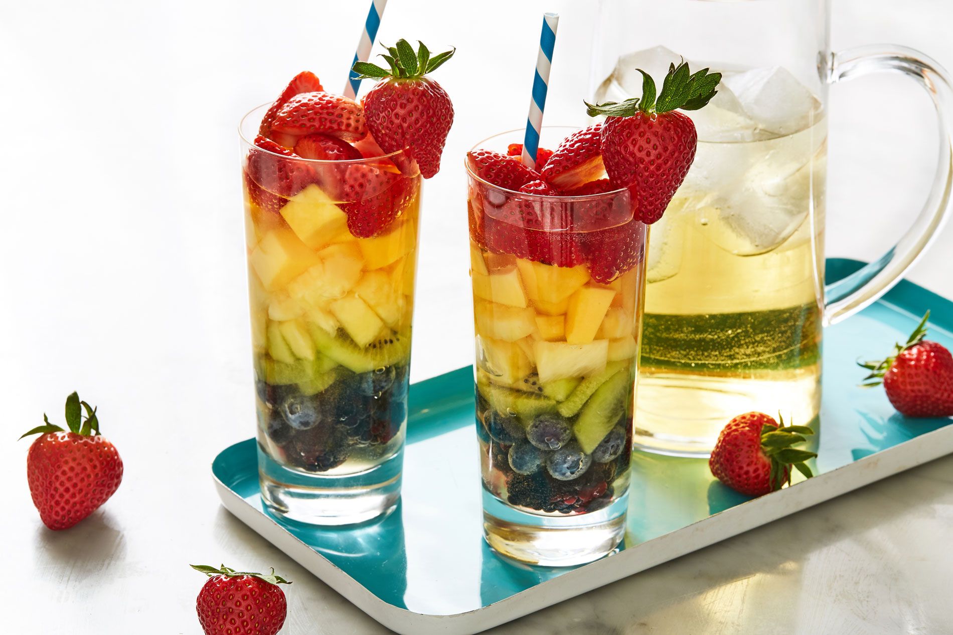 Aruba Food, Aruba cuisine, Traditional Aruban Food, food in Aruba, drinks in Aruba, Aruba dishes, Aruban drinks, rainbow sangria