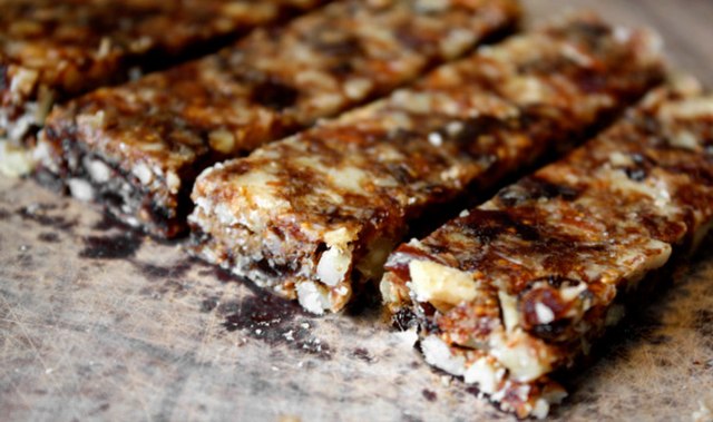 Irish Food, Irish cuisine, Traditional Irish Food, food in Ireland, Irish dishes, Irish dessert, flapjack