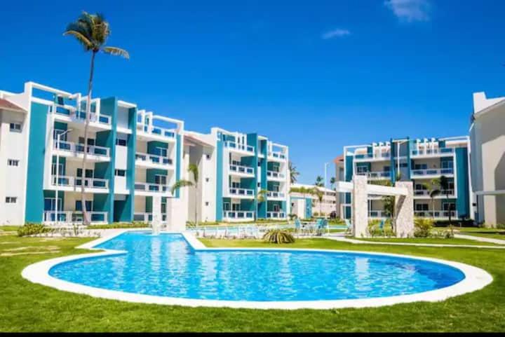 where to stay in punta cana, beach resorts in punta cana, Edén Caribe