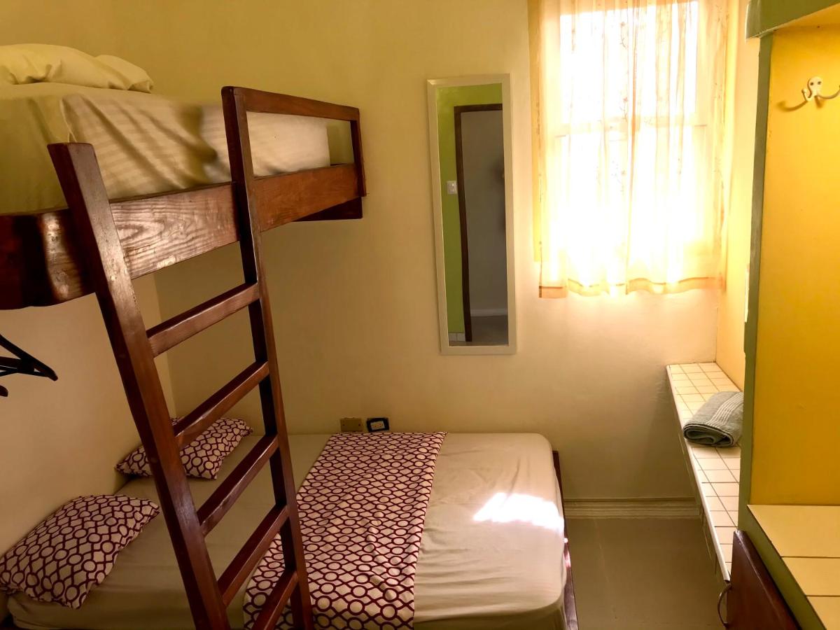 where to stay in punta cana, beach resorts in punta cana, ARTHOSTAL VACATION RENTALS PRIVATE ROOMS