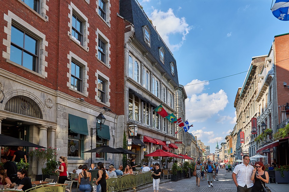 Canada instagram spots, most instagrammable places in Canada, instagrammable places in Canada, Canada photography, Canada photos, Old Montreal