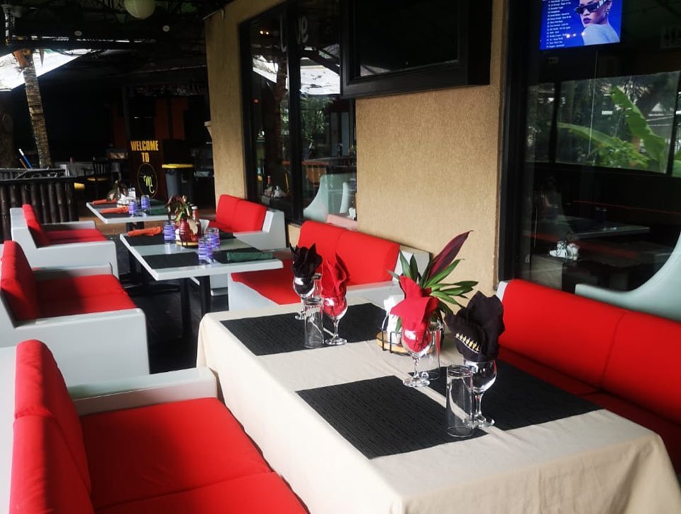 restaurants in ocho rios 2400, best restaurants in ocho rios 170, ocho rios food, where to eat in ocho rios, Mainland China
