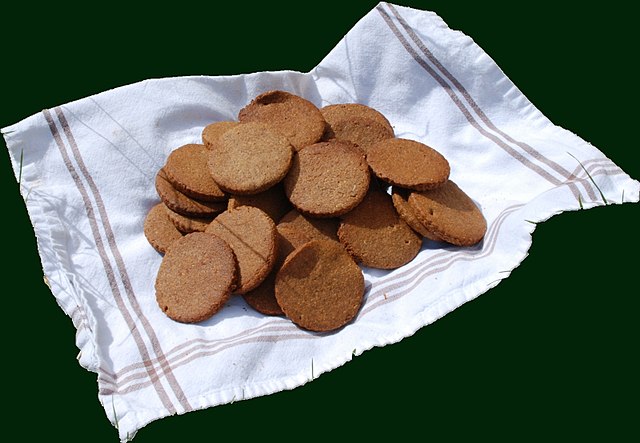 Croatia Dessert, Croatia cuisine, Traditional Croatia Food, desserts in Croatia, Croatian dishes, Croatian food, Croatian dishes, Croatian cuisine, Croatian dessert, paprenjak