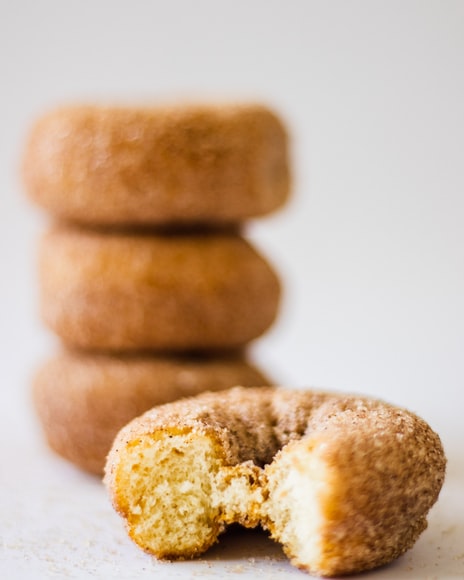 Bambalouni - Tunisian Breakfast to Try , Tunisian snacks, Traditional Tunisian snacks and desserts, Tunisia snacks, Tunisia desserts, traditional snacks and desserts in Tunisia, Tunisian desserts, bambalouni