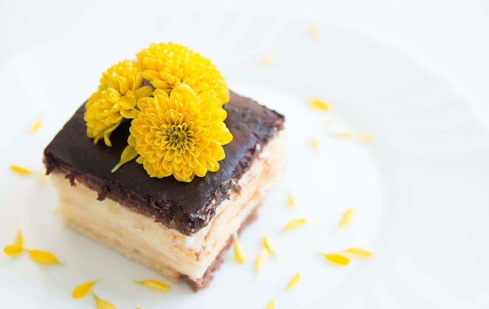 Hungarian snacks, Traditional Hungarian snacks and desserts, Hungary snacks, Hungarian desserts, traditional snacks and desserts in Hungary, Hungary desserts, kremes