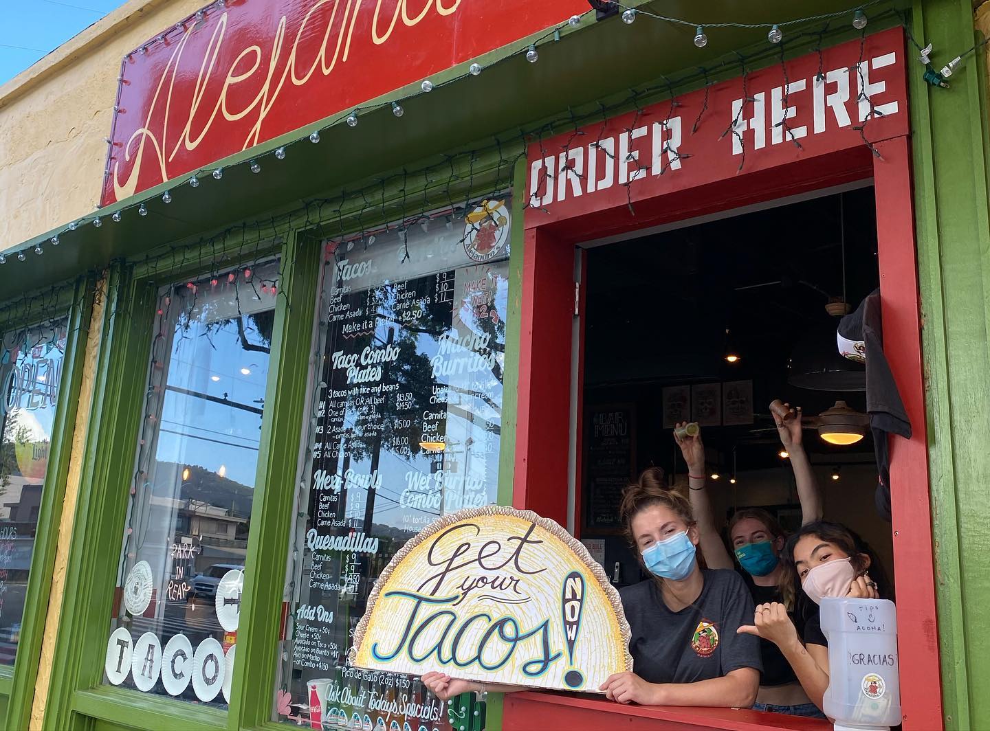 restaurants in honolulu, best restaurants in honolulu, restaurants in honolulu hawaii, honolulu restaurants, honolulu food, where to eat in honolulu, alejandros mexican food