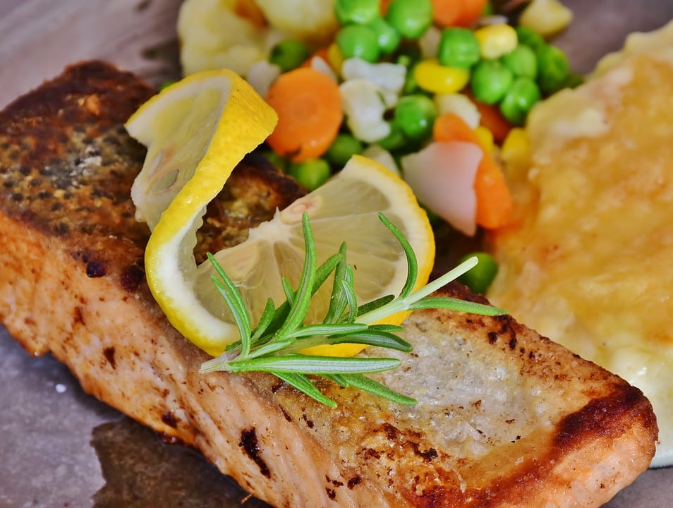 restaurants in Maui, best restaurants in Maui, Maui food, Maui restaurants, where to eat in Maui, da kitchen