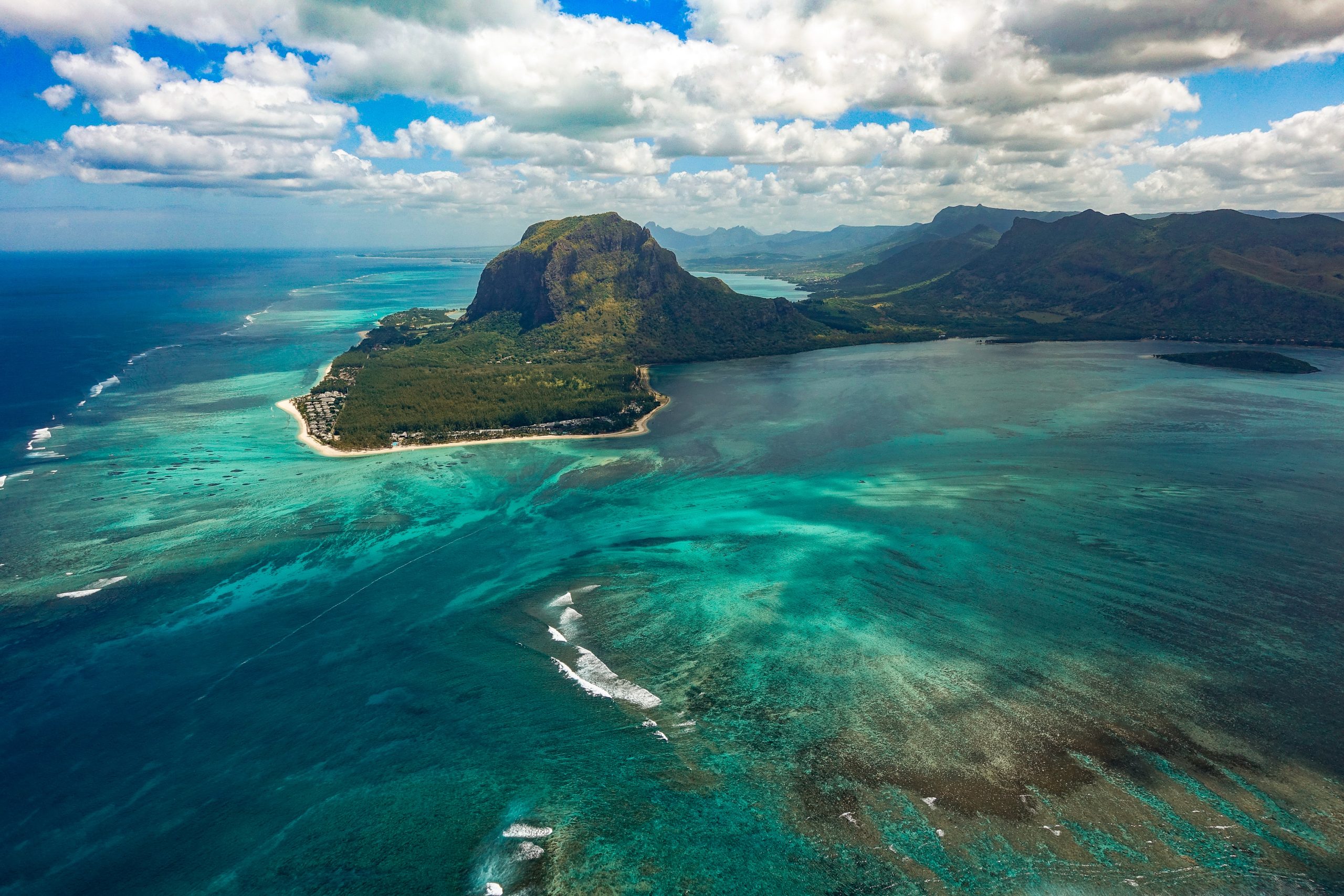 Le Morne Mauritius scaled