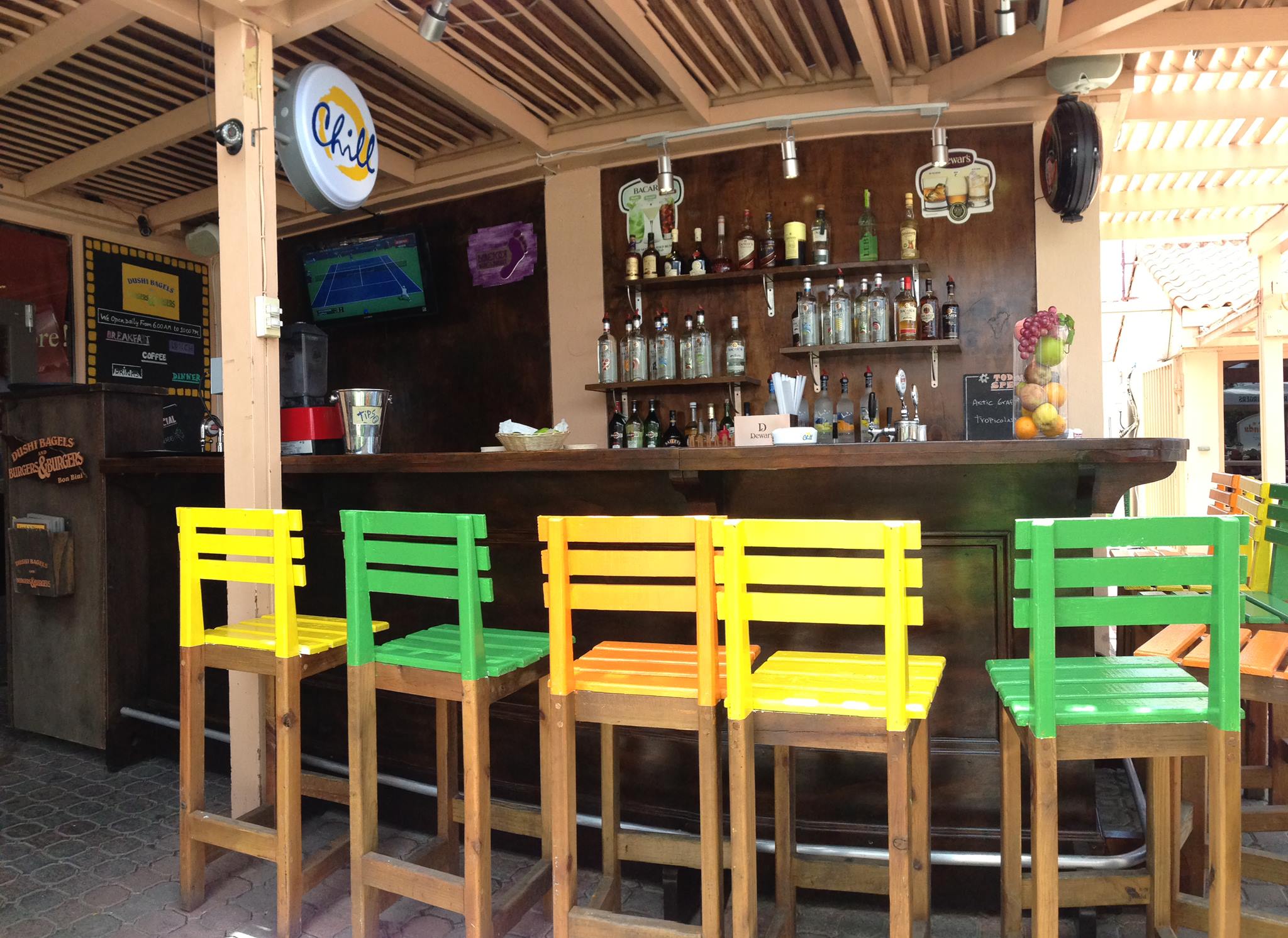 vegan restaurants in aruba, vegetarian restaurants in aruba, vegan in aruba, vegetarian in aruba, Dushi Bagels & Burgers