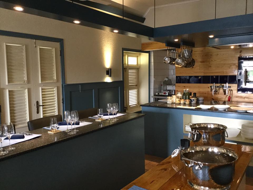 restaurants in Oranjestad aruba, restaurants in aruba, best restaurants in aruba, Oranjestad food, where to eat in aruba, Aruba restaurants, fred restaurant