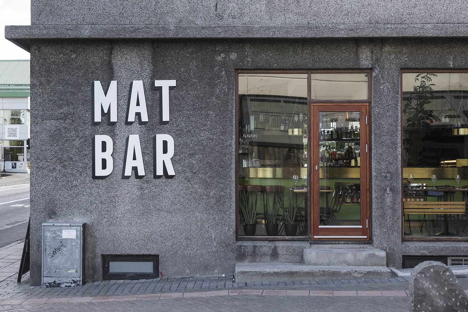 Restaurants in Reykjavik, best restaurants in Reykjavik, where to eat in Reykjavik, restaurants Reykjavik, Reykjavik food, best Reykjavik restaurants, MAT Bar