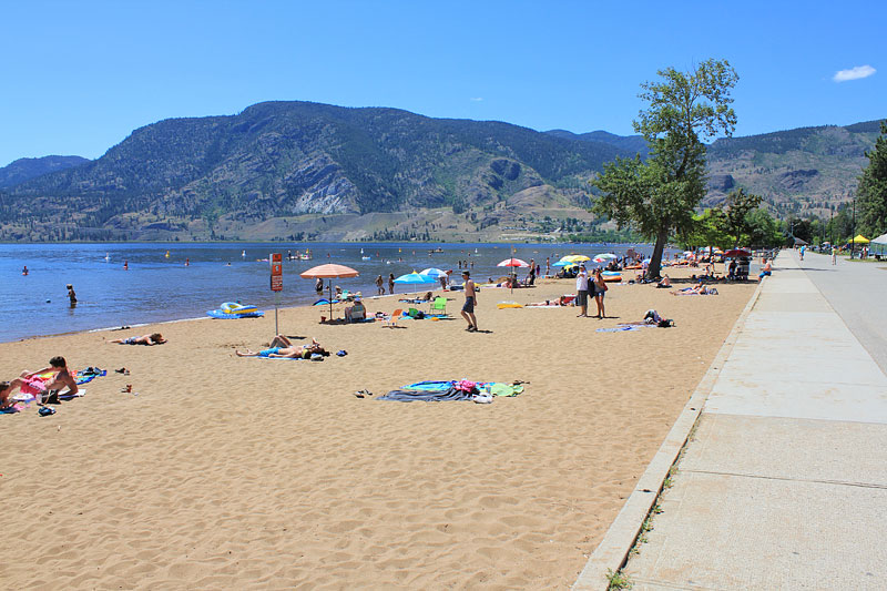 How To Get From Kelowna Airport To Penticton - All Possible Ways, cheapest way from Kelowna airport to Penticton, Kelowna airport to Penticton, Bus Kelowna to Penticton, from Kelowna to Penticton