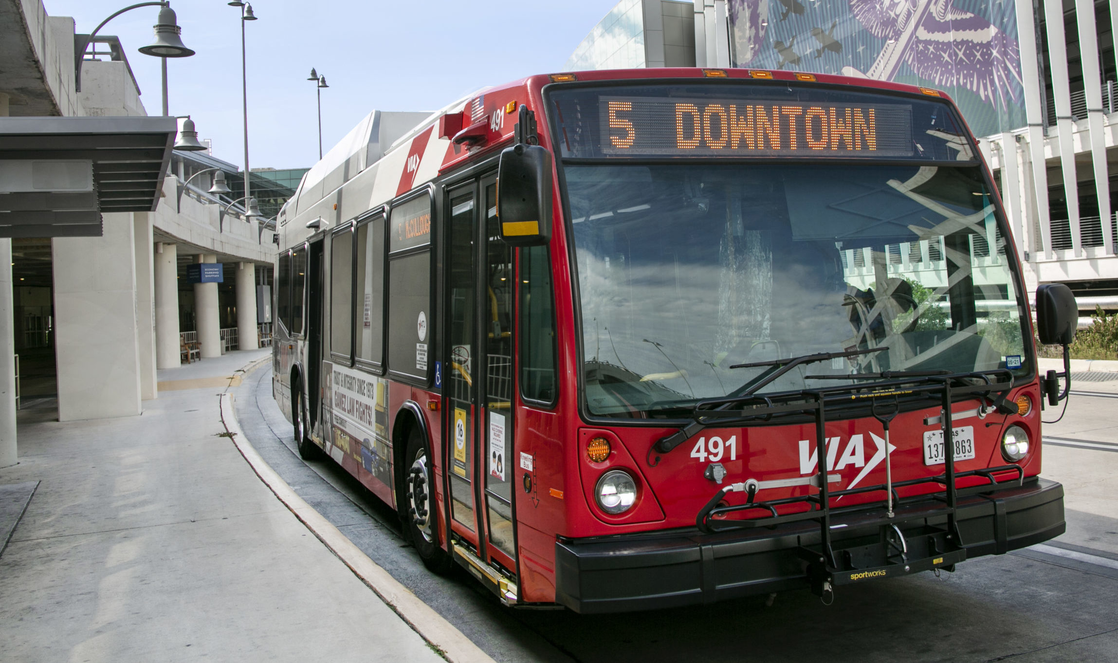 How To Get From San Antonio Airport To City Center - All Possible Ways, cheapest way from San Antonio airport to city center, cheapest way from San Antonio airport to downtown, San Antonio airport to city center, San Antonio airport to city, San Antonio airport to downtown, San Antonio Bus Airport, Bus San Antonio Airport, san antonio airport to riverwalk