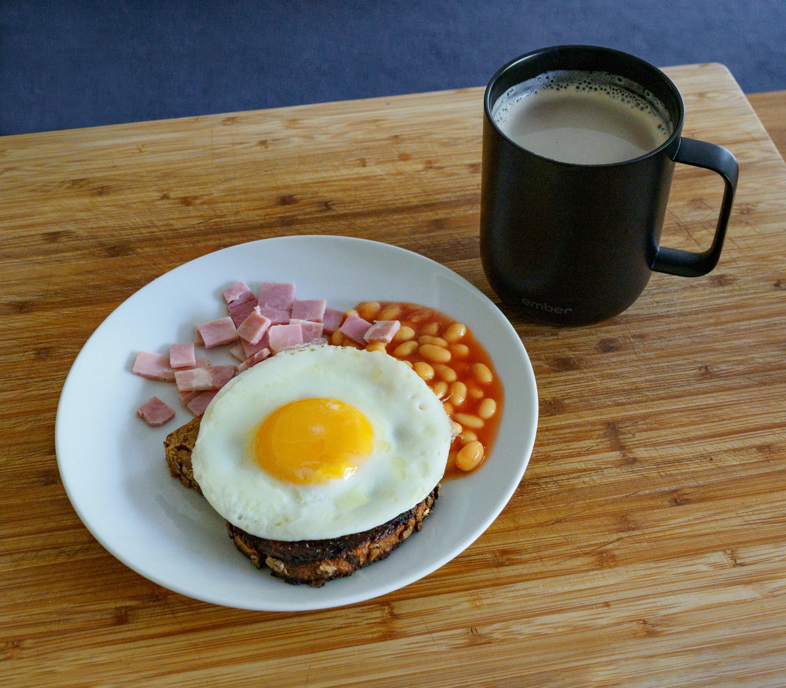 fried eggs,  Costa Rican breakfast, breakfast in Costa Rica